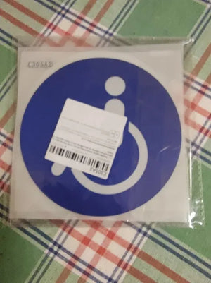 yellow_special_needs_and_bleu_stickers_back_window_costumer_comment